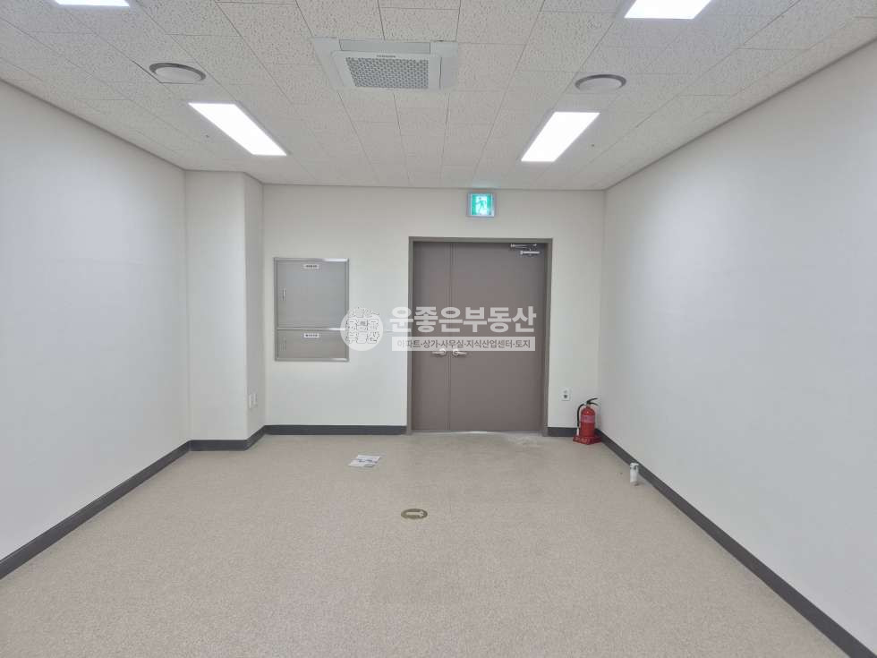 충남 아산시 탕정면 용두리 695 더콜럼버스동 중소형사무실.바닥천장완비.냉난방기완비.즉시입주 월세 매물번호 10091 사진 5